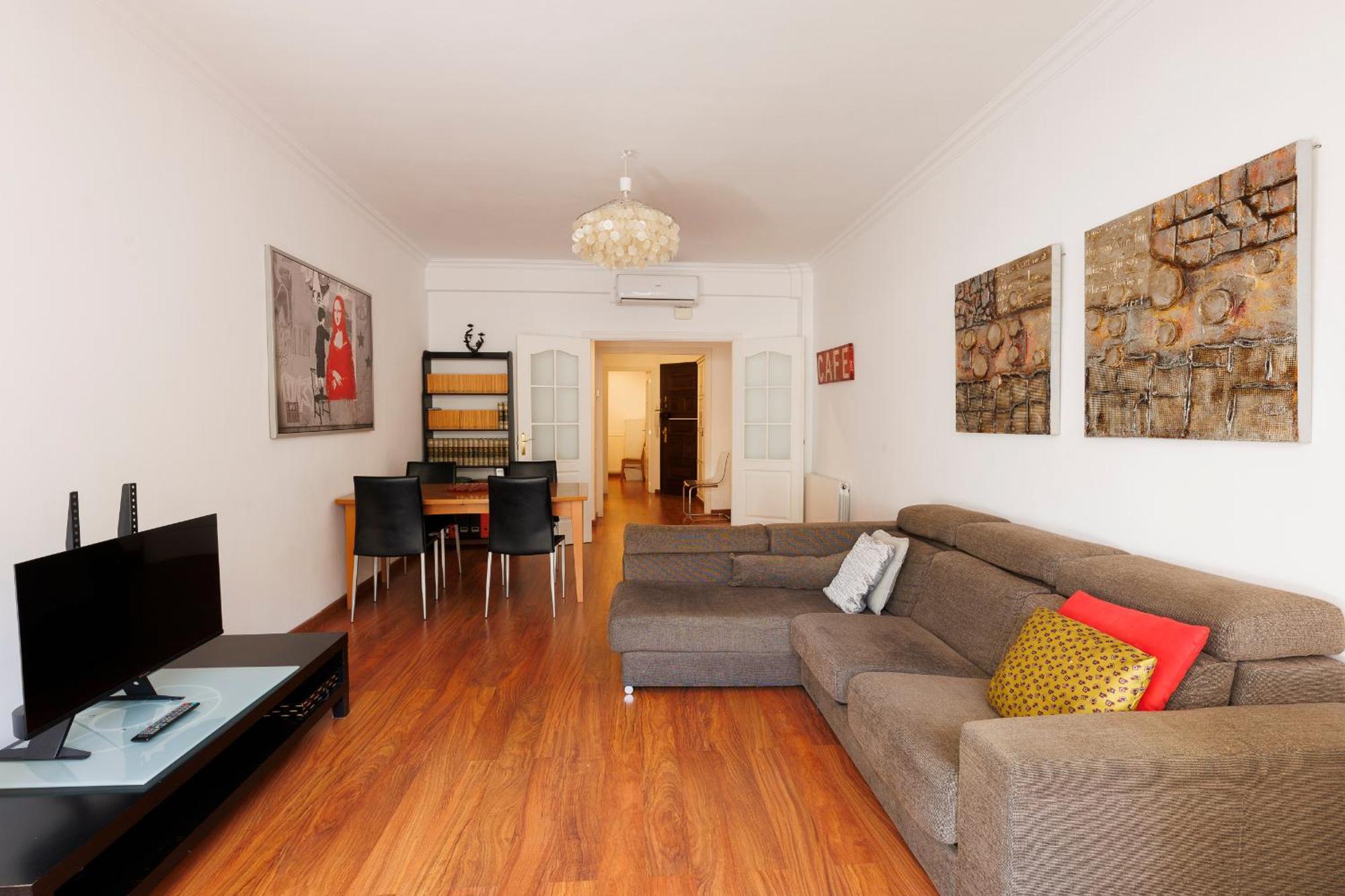 Aparteasy - Private Terrace, 3-Bedroom Apartment バルセロナ エクステリア 写真